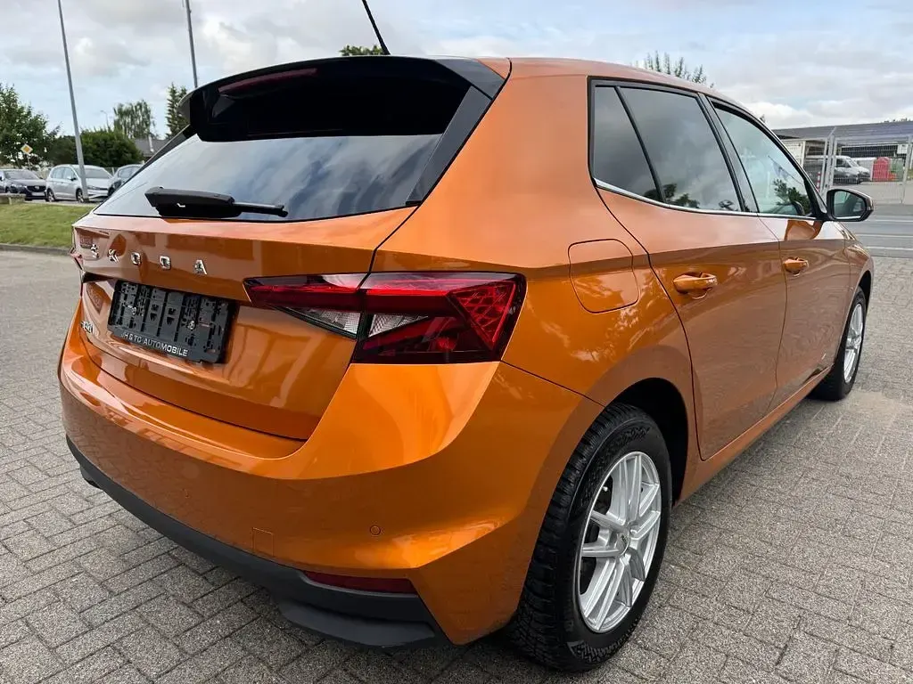 Gebraucht Skoda Fabia Style 110 PS (80 kW) 2023 Phoenixorange Kleinwagen