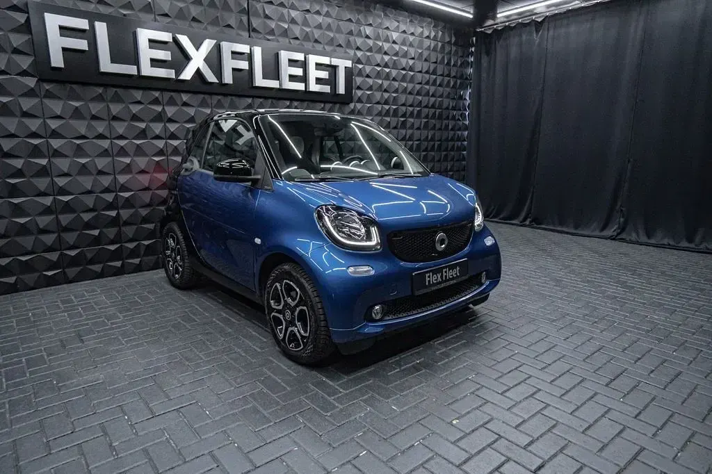 Gebraucht Smart ForTwo Coupé Passion 90 PS (66 kW) 2016 Blau Coupé