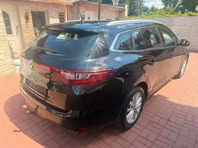 Gebraucht Renault Mégane LIMITED 110 PS (80 kW) 2017 Schwarz Limousine