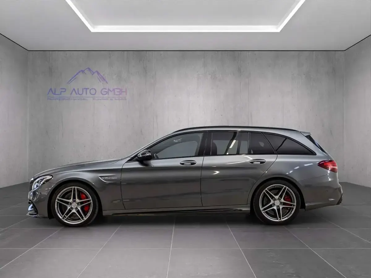 Gebraucht Mercedes C63S AMG AMG 510 PS (375 kW) 2017 Selenitgrau  metalliclack Kombi