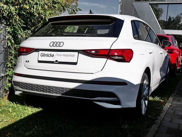 Gebraucht Audi A3 Ambiente 116 PS (85 kW) 2024 Andere farbe Limousine