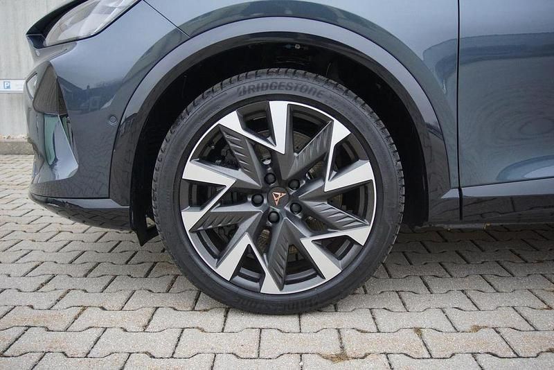 Neu Cupra Formentor VZ 333 PS (244 kW) 2025 Magnetic grau SUV