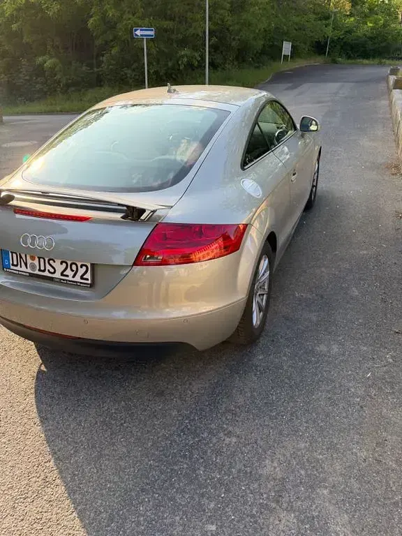 Gebraucht Audi TT 160 PS (117 kW) 2009 Silber Coupé