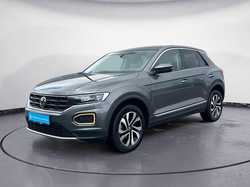 Gebraucht VW T-Roc Active 110 PS (80 kW) 2022 Grau SUV
