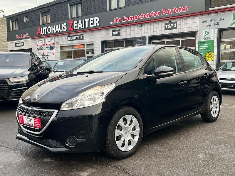 Gebraucht Peugeot 208 Access 68 PS (50 kW) 2014 Schwarz Kleinwagen