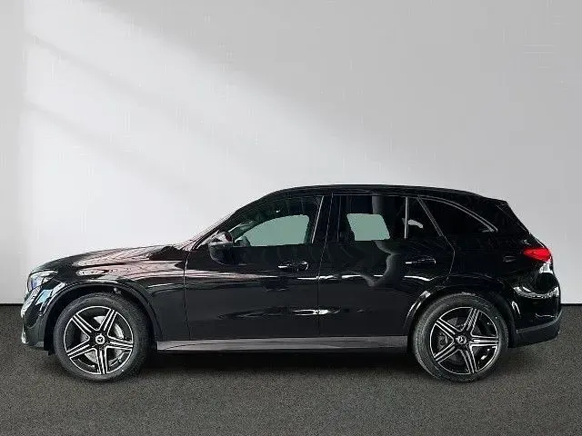 Gebraucht Mercedes GLC450 AMG 367 PS (269 kW) 2026 SUV