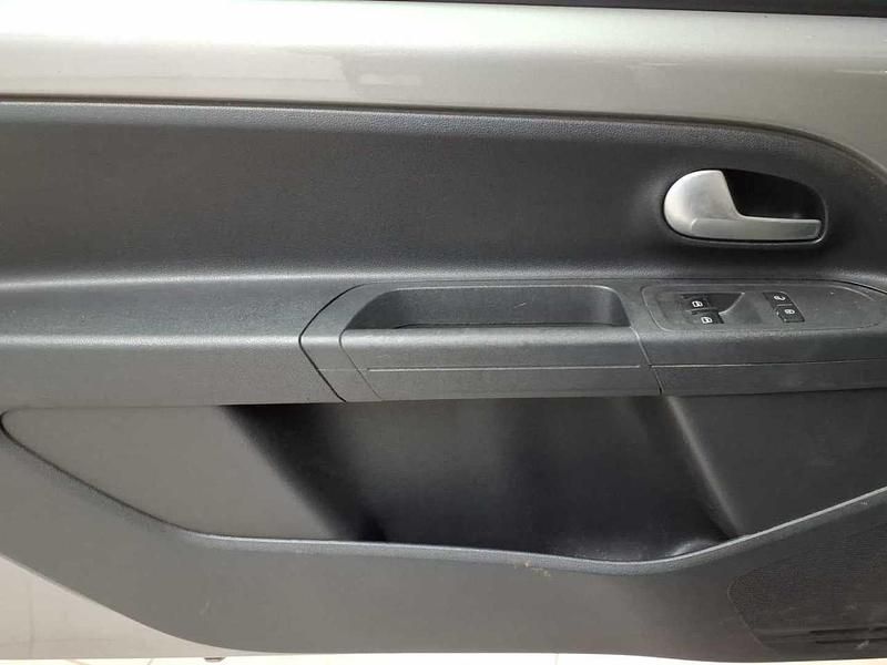 Gebraucht VW up! 65 PS (47 kW) 2021 Tungsten silver metallic Kleinwagen