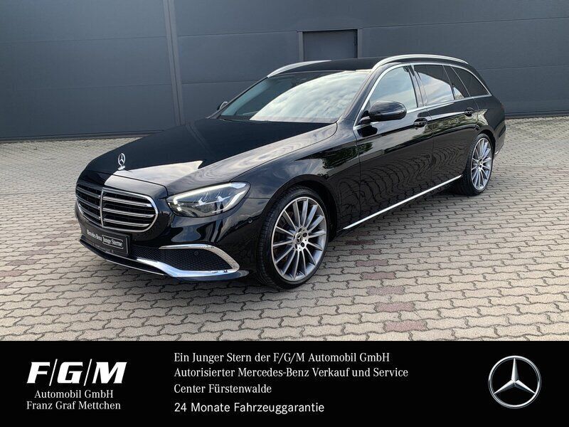 Unilack schwarz Gebraucht 2023 Mercedes E200 Exclusive Kombi | 42.670 € (Guter Preis) - Bild 1/4