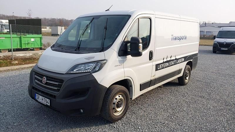 Gebraucht Fiat Ducato 140 PS (102 kW) 2021 Weiß Van