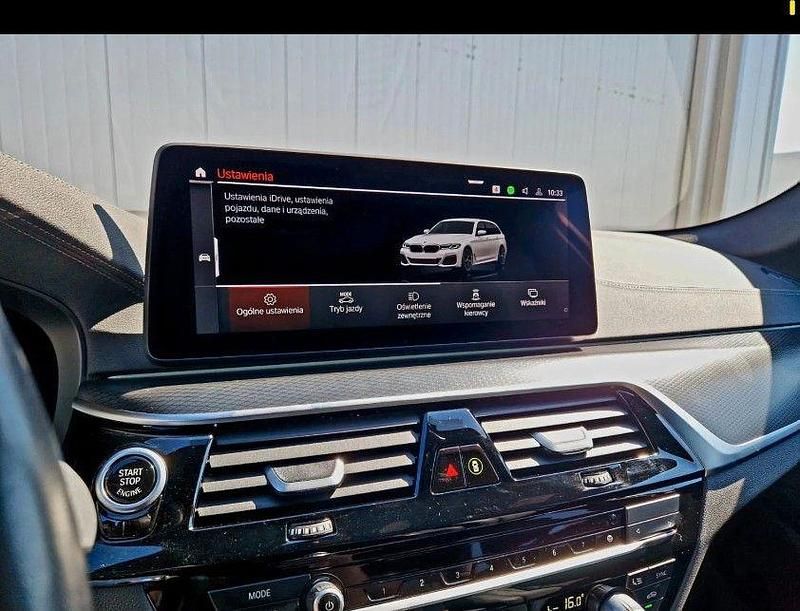 Gebraucht BMW 520 M Sport 190 PS (139 kW) 2023 Weiß Kombi