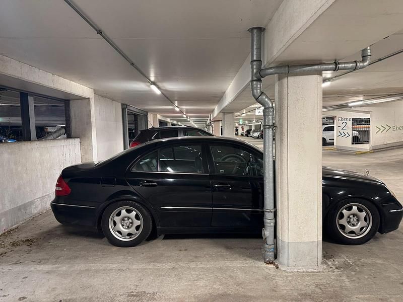 Gebraucht Mercedes E320 224 PS (164 kW) 2004 Schwarz Limousine