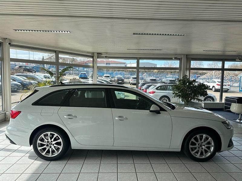 Gebraucht Audi A4 150 PS (110 kW) 2021 Weiß Kombi