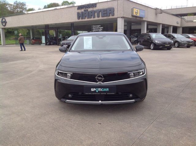 Second-hand Opel Astra Elegance 131 CP (96 kW) 2023 Negru Berlinǎ