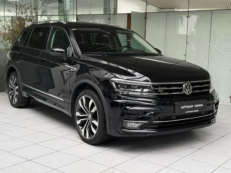 Schwarz Gebraucht 2021 VW Tiguan Allspace R-line SUV | 35.900 € (Fairer Preis) - Bild 1/4
