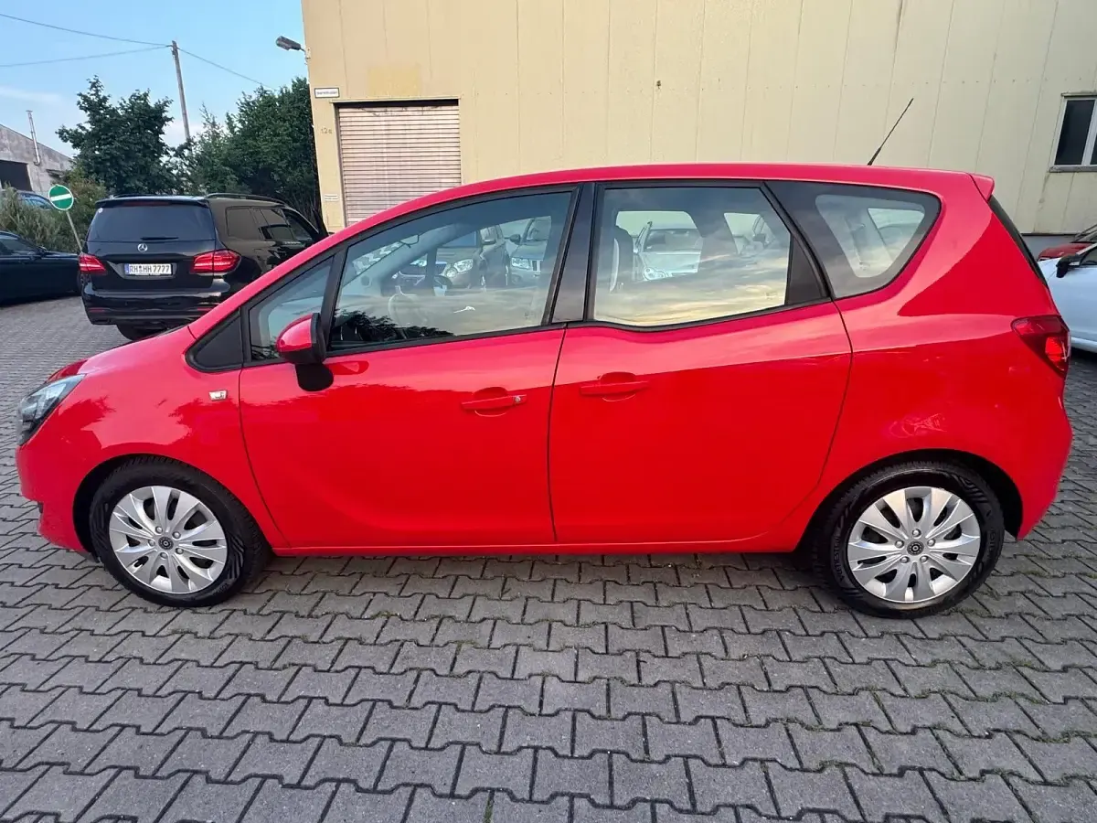 Gebraucht Opel Meriva 120 PS (88 kW) 2014 Rot Van / Kleinbus