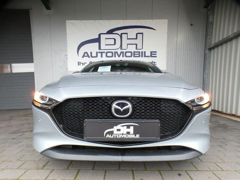 Gebraucht Mazda 3 122 PS (89 kW) 2019 Silber Limousine