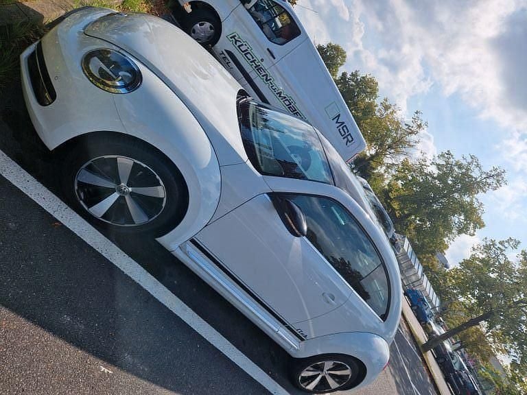 Weiß Gebraucht 2016 VW Beetle CLUB Limousine | 10.900 € (Superpreis) - Bild 1/4