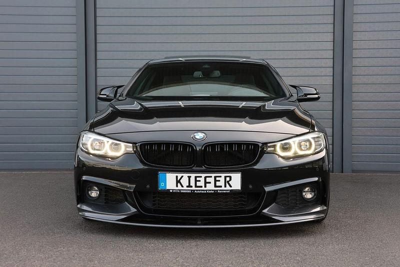 Gebraucht BMW 440 Performance 326 PS (239 kW) 2019 Schwarz Coupé