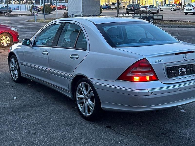 Gebraucht Mercedes C270 Elegance 170 PS (125 kW) 2001 Silber Limousine