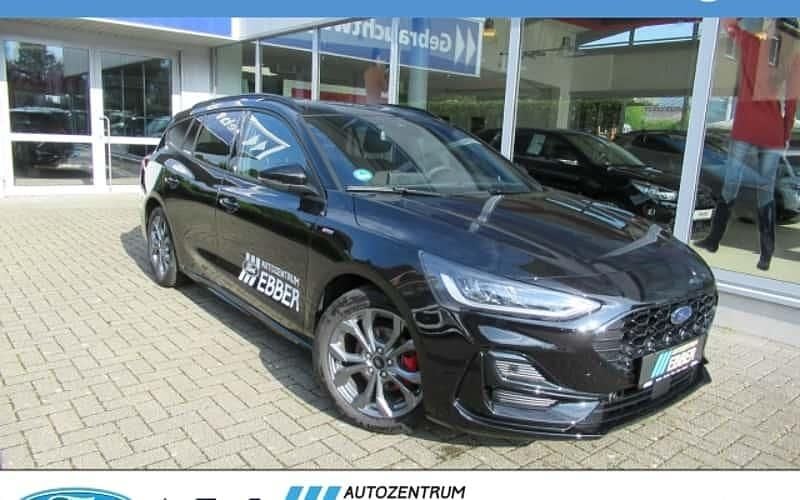 Schwarz Gebraucht 2023 Ford Focus ST-Line Kombi | 21.479 € (Guter Preis) - Bild 1/4