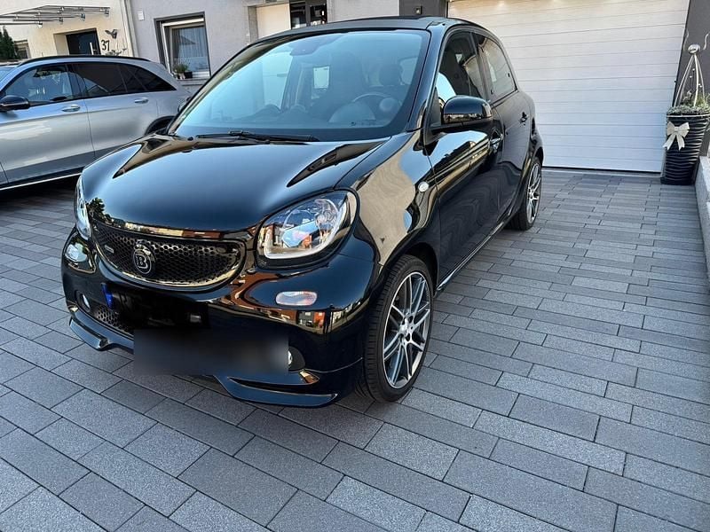 Schwarz Gebraucht 2017 Smart ForFour Brabus Kleinwagen | 13.600 € (Fairer Preis) - Bild 1/4