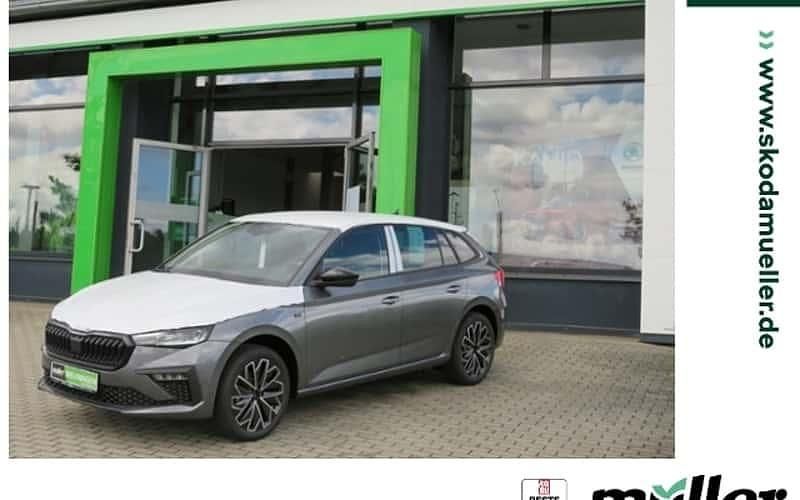 Grau (graphitegrau metallic) Neu 2025 Skoda Scala Tour Kleinwagen | 30.709 € - Bild 1/4