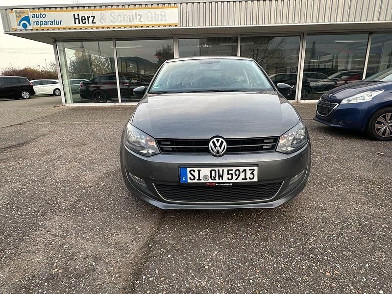 Grau Gebraucht 2012 VW Polo Match | 3.999 € (Guter Preis) - Bild 1/4
