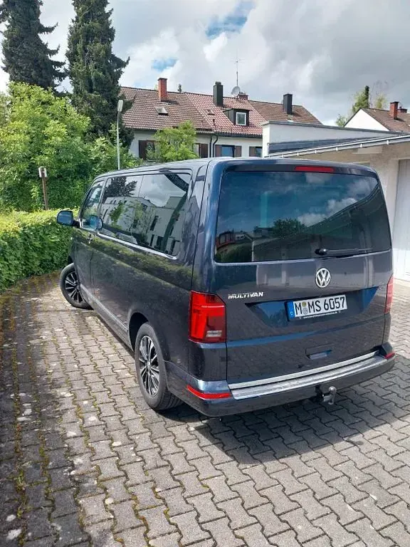 Brugt VW Multivan 150 HK (110 kW) 2022 Blå MPV