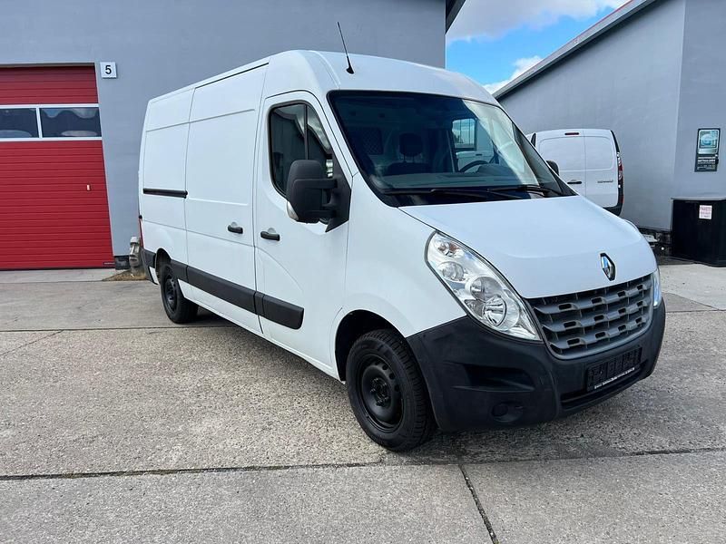 Weiß Gebraucht 2013 Renault Master Van | 10.900 € (Guter Preis) - Bild 1/4