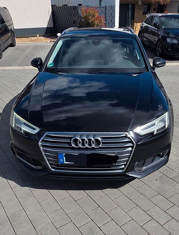 Gebraucht Audi A4 Sport 150 PS (110 kW) 2016 Schwarz Kombi