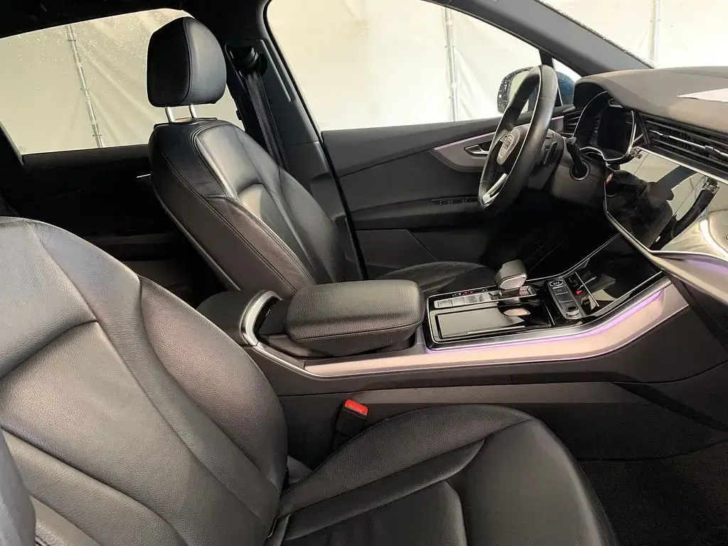 Używany Audi Q7 Ambiente 381 KM (280 kW) 2021 Niebieski SUV