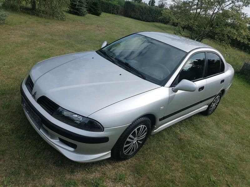 Silber Gebraucht 2003 Mitsubishi Carisma Limousine | 1.799 € (Guter Preis) - Bild 1/4