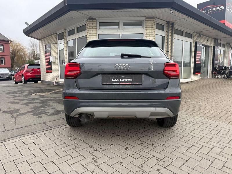 Gebraucht Audi Q2 Sport 150 PS (110 kW) 2018 Grau SUV