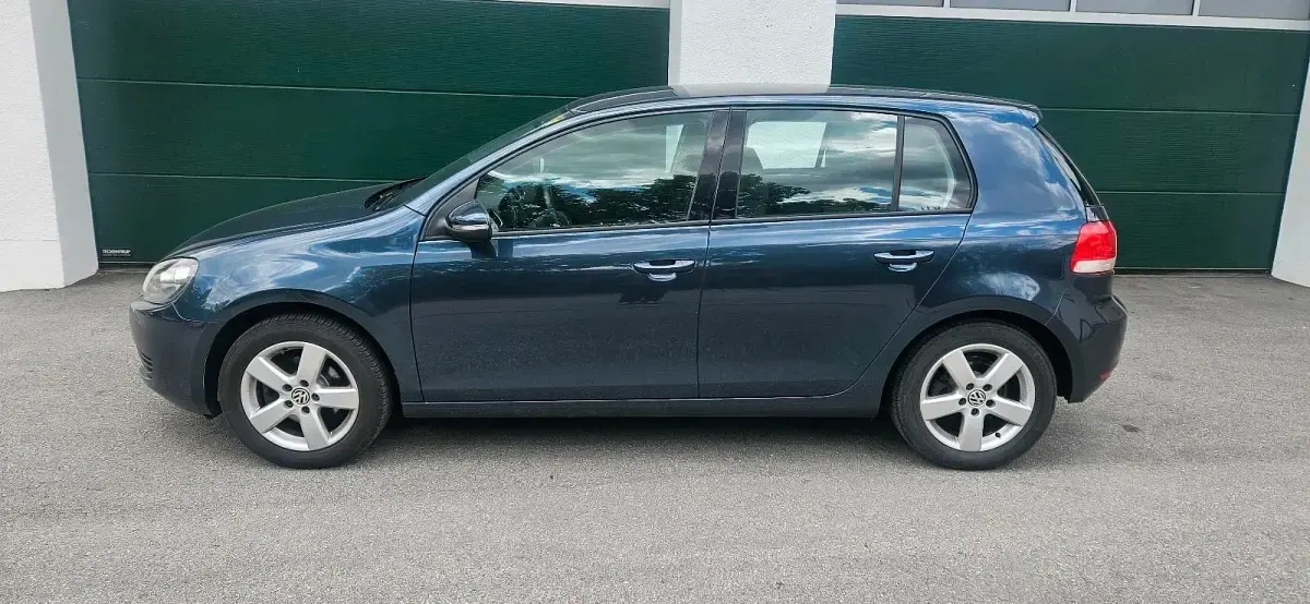 Gebraucht VW Golf VI 80 PS (58 kW) 2010 Blau Limousine