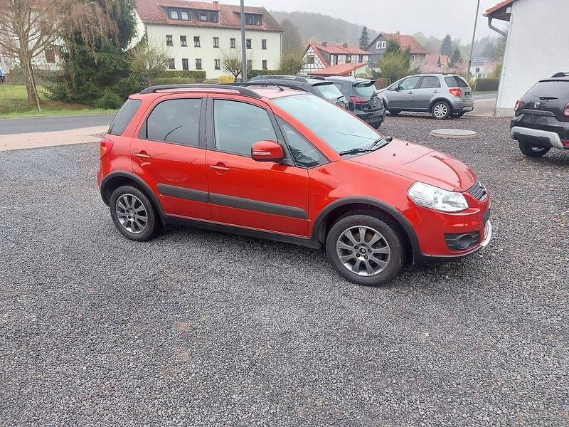 Gebraucht Suzuki SX4 Style 120 PS (88 kW) 2012 Orange Limousine
