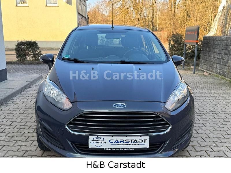 Gebraucht Ford Fiesta SYNC Edition 80 PS (58 kW) 2014 Grau Kleinwagen