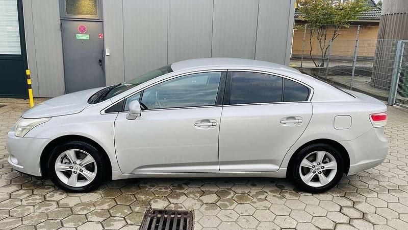 Gebraucht Toyota Avensis Sol 132 PS (97 kW) 2009 Limousine
