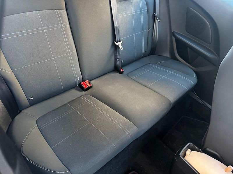 Gebraucht Ford Fiesta 71 PS (52 kW) 2017 Weiß Kleinwagen