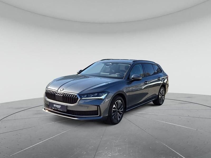 Gebraucht Skoda Superb Selection 204 PS (150 kW) 2025 Graphitegrau metallic Kombi