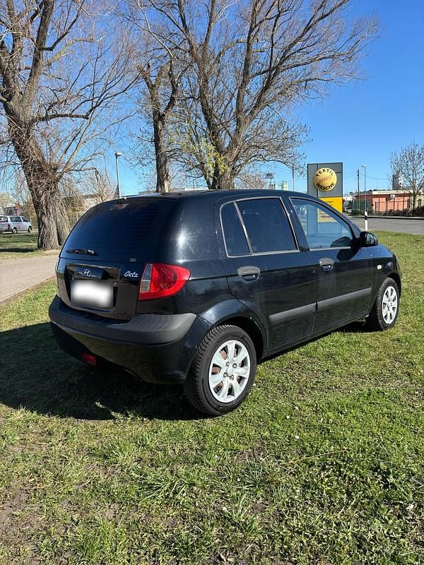 Gebraucht Hyundai Getz 60 PS (44 kW) 2009 Schwarz Kleinwagen