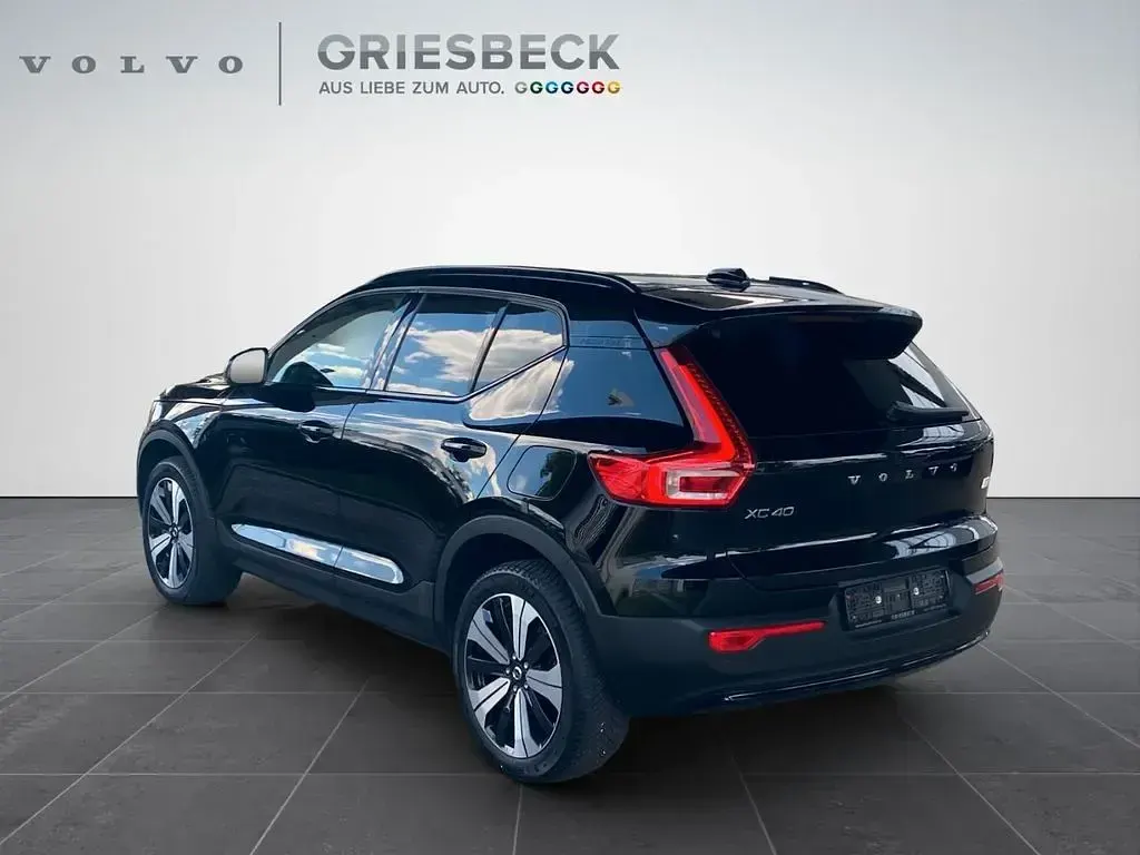 Gebraucht Volvo XC40 Plus 169 kW (231 PS) 2023 Schwarz SUV