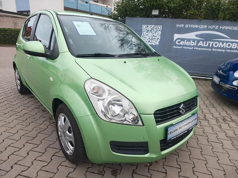 Gebraucht Suzuki Splash 65 PS (47 kW) 2009 Grün Kleinwagen