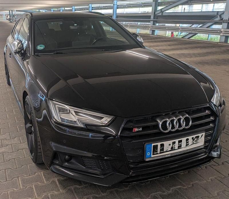 Schwarz Gebraucht 2017 Audi S4 Sport Kombi | 32.900 € (Fairer Preis) - Bild 1/4