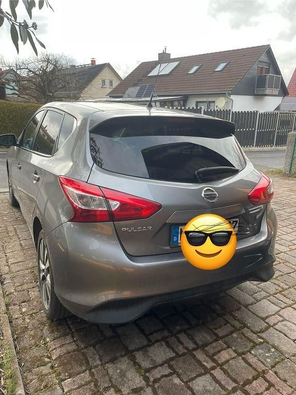 Gebraucht Nissan Pulsar Tekna 116 PS (85 kW) 2014 Grau Kleinwagen
