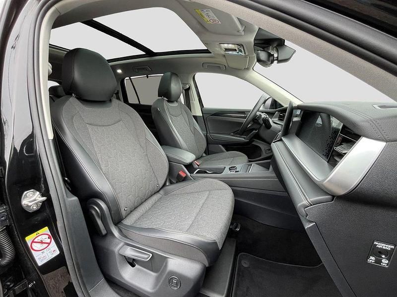 Gebraucht VW Tayron Life 150 PS (110 kW) 2025 Grenadillschwarz metallic (metallic) SUV