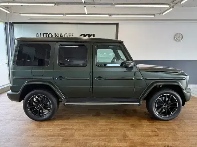 Gebraucht Mercedes G500 AMG 449 PS (330 kW) 2025 Grün SUV