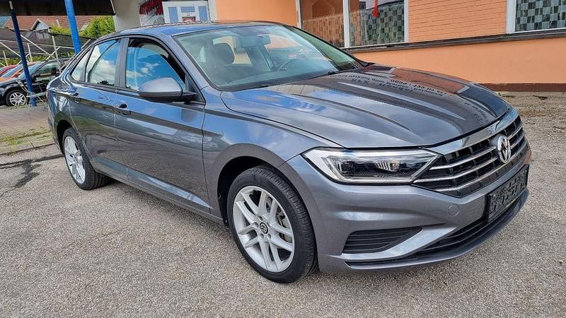 Second-hand VW Jetta 150 CP (110 kW) 2019 Gri Berlinǎ