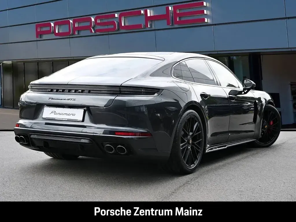 Neu Porsche Panamera GTS 500 PS (367 kW) 2026 Grau Kleinwagen