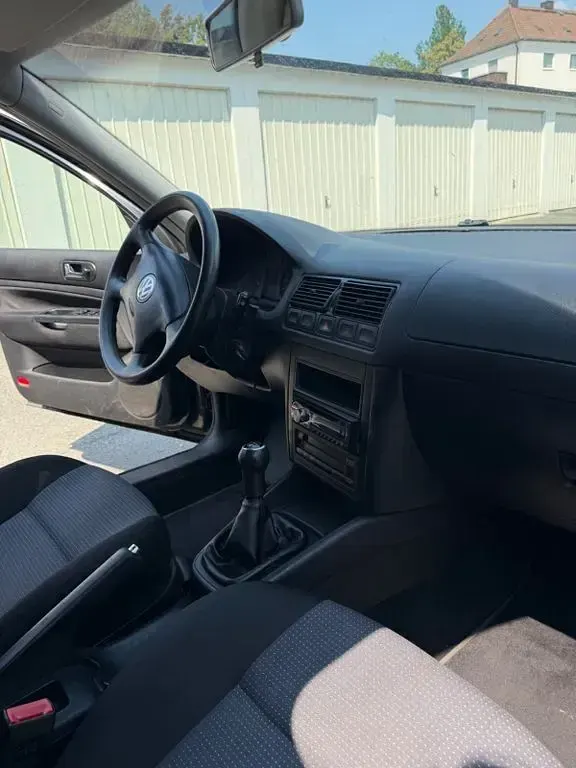 Gebraucht VW Golf IV 101 PS (74 kW) 2003 Schwarz Limousine