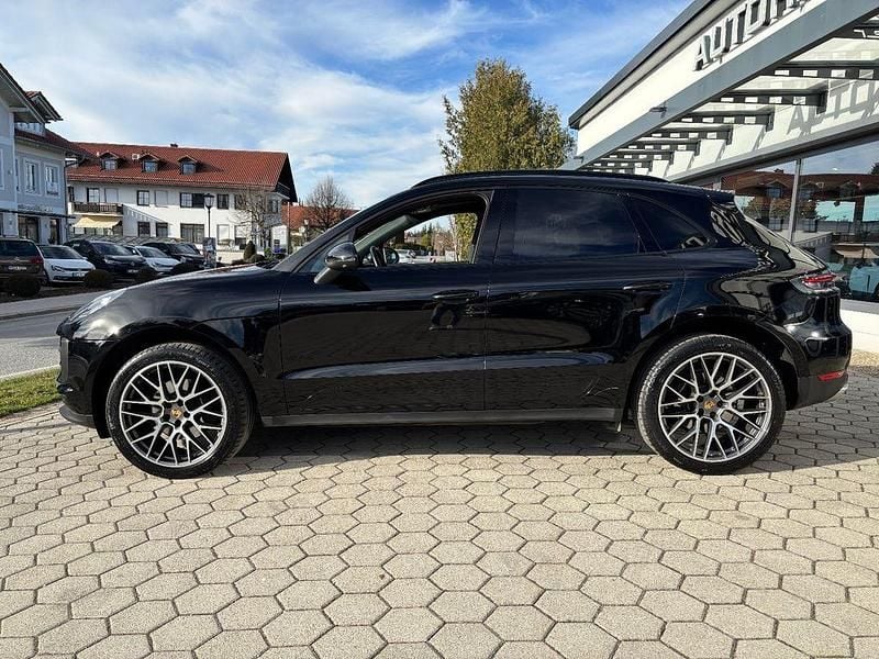 Gebraucht Porsche Macan 245 PS (180 kW) 2020 Schwarz SUV